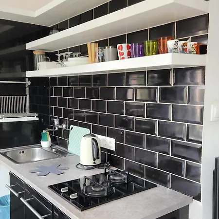 Treasure Apartment *